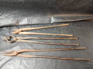 lot 737 image: Vintage Long-Handle Blacksmith Forge Tools