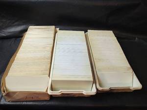lot 837 image: Plastic Coated Unlined Index Cards