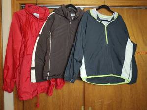 lot 858 image: Jackets and Windbreaker