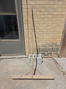 lot 1034 image: 3ft Head Push Broom