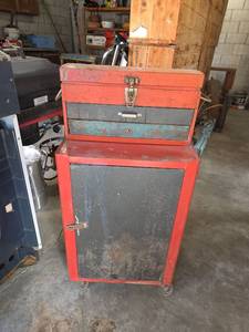 lot 1095 image: Park Tool Box Cart Model H5929 Multi-Drawer Storage- Needs a Knob