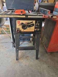 lot 1096 image: Sakura 10 Table Saw Model YHS-258A0 120V 4250 RPM