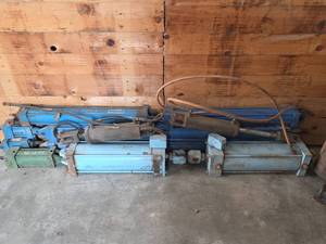 lot 1099 image: Assorted Hydraulic Cylinder