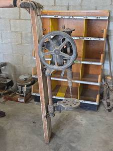 lot 1105 image: Antique Buffalo Forge Company Industrial Drill Press