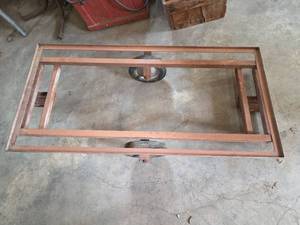 lot 1120 image: Metal Open-Frame Utility Cart with Wheels