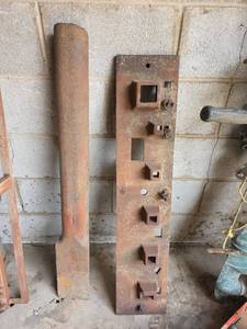 lot 1122 image: Tin Smithing Benchtop Tool Holder