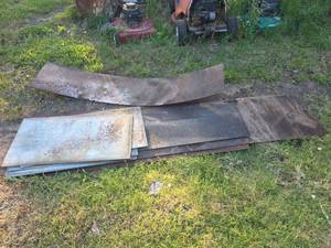 lot 1207 image: Sheet Metal Lot Mixed Sizes