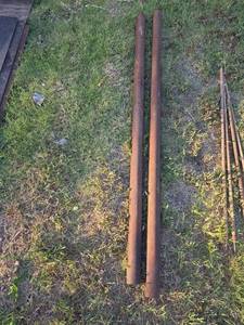 lot 1208 image: Round Hollow Metal Pipe Lot of 2 Approx 8 ft Length