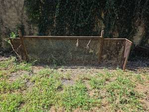 lot 1222 image: Expanded Metal Platform  102in x 27in