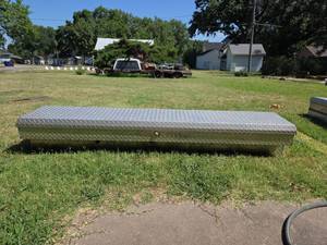 lot 1230 image: 86in Diamond Plate Tool Box Truck Bed Storage