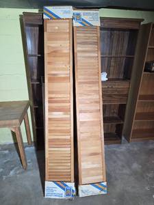 lot 1506 image: 2 Economy Louver Bifold Door Units Model 2715 24 x 80 58