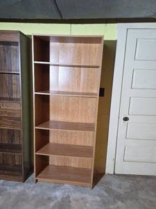 lot 1510 image: Open Bookcase Shelving Unit with 5 Shelves