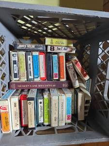 lot 1524 image: Lot of 30 Cassette Tapes James Taylor Tom T. Hall Elvis Presley Johnny Mathis
