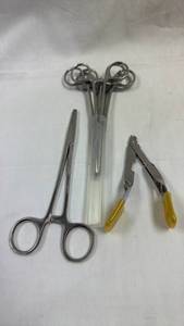 lot 24 image: Surgical Instruments Lot