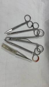 lot 117 image: Lot of 5 Surgical Instruments