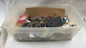 lot 132 image: Jewelry Lot - Bracelets, Necklaces, Earrings and Accessories