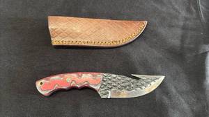 lot 1 image: Fixed Blade Knife Red Handle Crosshatch Guard with Leather Sheath