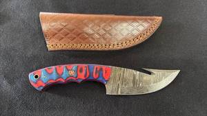 lot 8 image: Fixed Blade Knife Damascus Steel Red Blue Handle Leather Sheath
