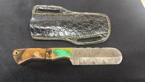 lot 33 image: Fixed Blade Knife Damascus Steel Blade Green Orange Handle with Sheath