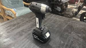 lot 93 image: Makita XDT18 18V Brushless Impact Driver with 4.0Ah Battery