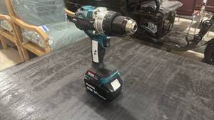 lot 96 image: Makita XPH14 18V Brushless Cordless Drill 4.0Ah