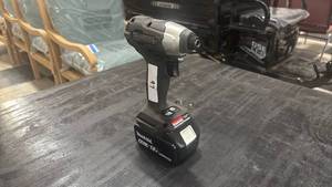 lot 97 image: Makita XDT18 18V Brushless Impact Driver with 4.0Ah Battery