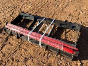 lot 8406 image: Unused CAPTOK Skid Steer Bale Fork (CK-BF47)