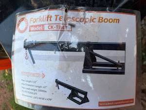 lot 8376 image: Unused CAPTOK Forklift Telescopic Boom (CK-TB47)