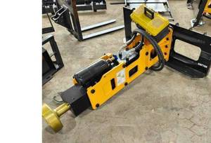 lot 8395 image: Unused CAPTOK Skid Steer Post Driver (CK-D680)
