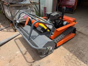 lot 8461 image: CAPTOK Remote Controled Flail Mower (CK-LM1000Q)