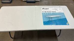 lot 2001 image: Peakform 6 Bi-Fold Table
