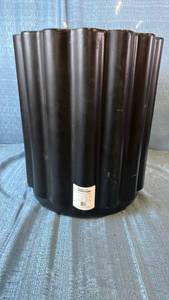 lot 2035 image: Room Essentials Sculped Round End Table Black 17 in H 14.6 in W 249175847