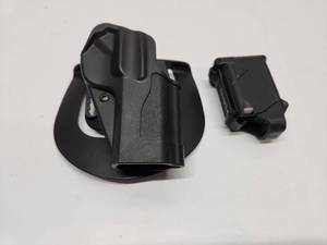 lot 21 image: Paddle Holster and Magazine Pouch Set Black 2-Piece
