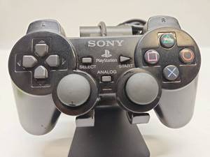 lot 38 image: Sony PlayStation DualShock 2 Analog Controller SCPH-10010