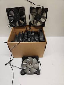 lot 49 image: Lot of 5 Computer Case Cooling Fans 120mm with Power Cables