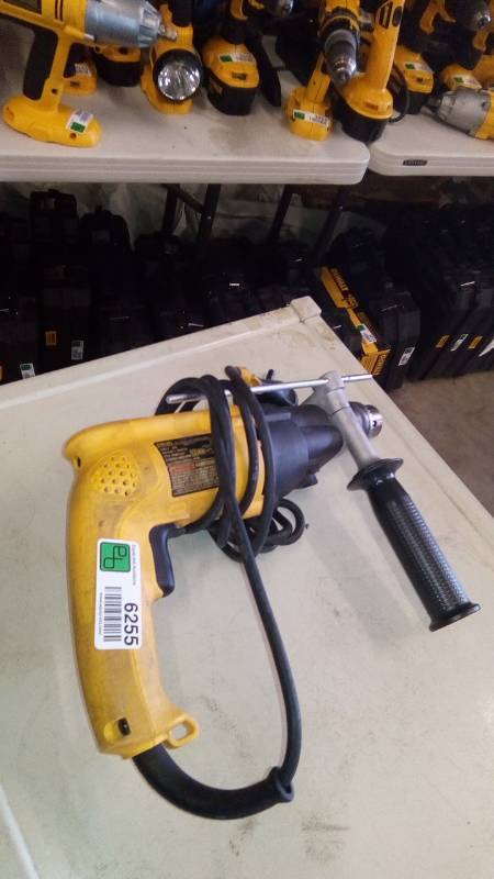 lot 6255 image: 12 (13MM) VSR DUAL RANGE HAMMERDRILL