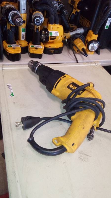 lot 6263 image: DEWALT 7.8 Amp 12 in. Variable Speed Reversing Dual-Range Hammer Drill