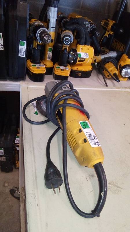 lot 6265 image: DEWALT 4-12-in 7 Amps Sliding Switch Corded Angle Grinder