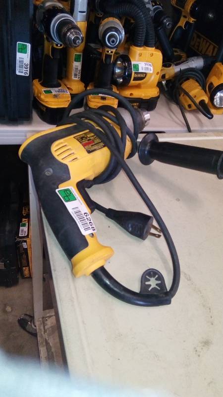 lot 6268 image: 7-Amp 12 in. Single Speed Hammer Drill