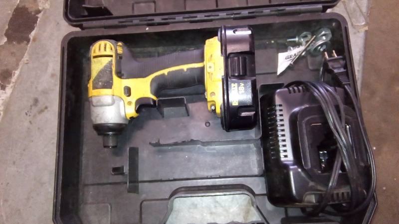 lot 6292 image: 14 (6.35MM) 18V CORDLESS XRP IMPACT DRIVER KIT