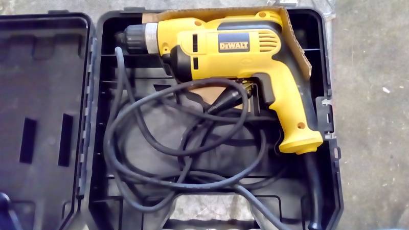 lot 6314 image: 38 (10MM) VSR PISTOL GRIP DRILL KIT WITH KEYLESS CHUCK