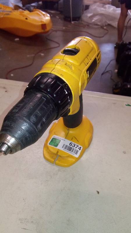 lot 6374 image: 18V 12 (13MM) CORDLESS COMPACT DRILLDRIVER
