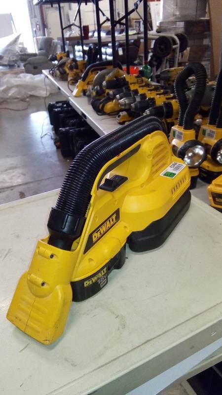 lot 6394 image: 12-gal. Cordless 18-Volt WetDry Vacuum