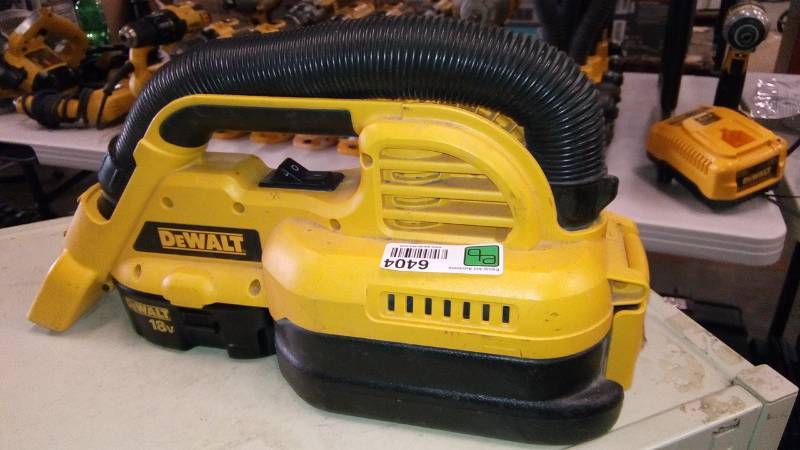 lot 6404 image: 12-gal. Cordless 18-Volt WetDry Vacuum