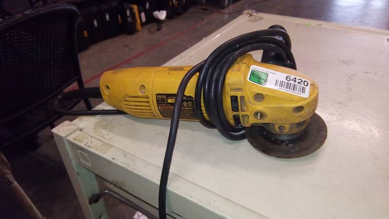 lot 6420 image: Wheel Diam, 12,000 RPM, Corded Angle & Disc Grinder