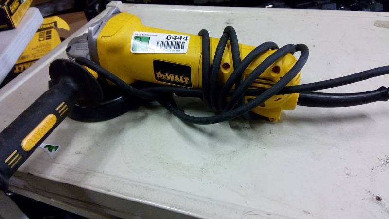 lot 6444 image: 4-12 (115MM) SMALL ANGLE GRINDER