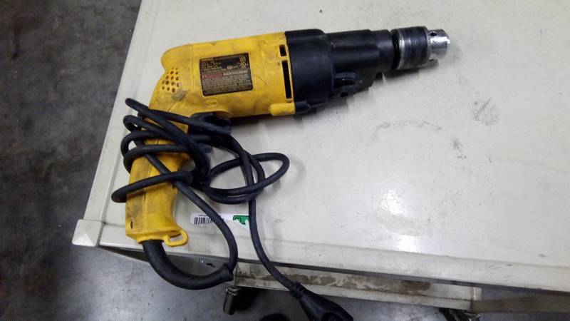 lot 6453 image: DEWALT 12-in Corded Hammer Drill