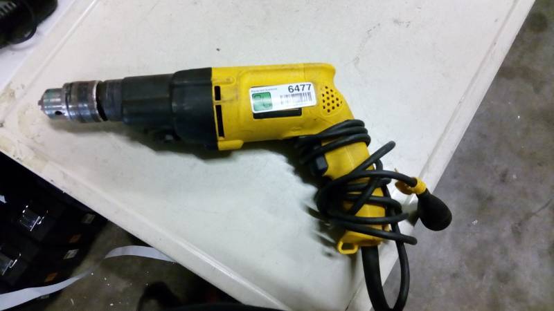 lot 6477 image: DEWALT 12-in Corded Hammer Drill