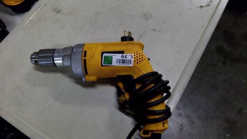 lot 6479 image: DEWALT Heavy-Duty VSR Corded Electric Drill