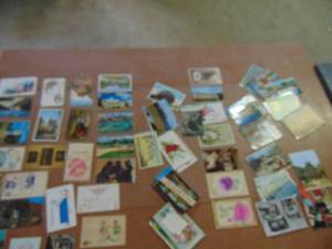 lot 3022 image: Selection of Vintage Postcards